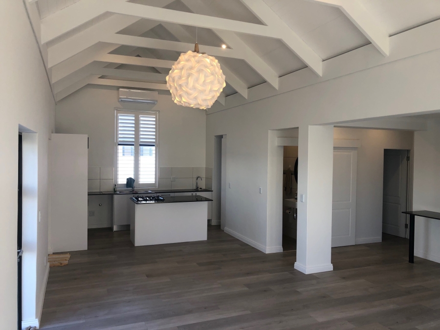 To Let 2 Bedroom Property for Rent in Middedorp Western Cape